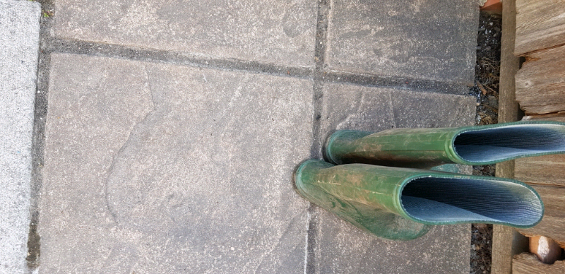 dewalt rigger boots b&q